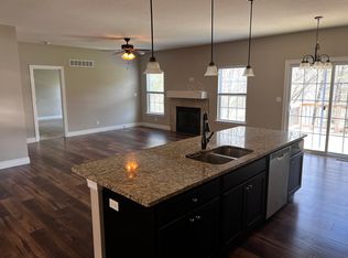 6470 S Allton Park Rd, Columbia, MO 65203