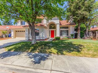 5584 W Menlo Ave, Fresno, CA 93722