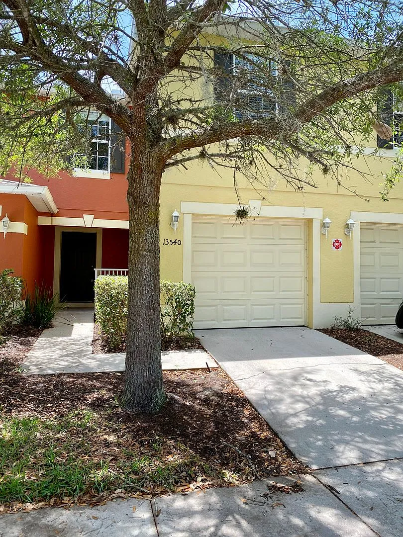 Building Photo - 13540 Tea Rose Way