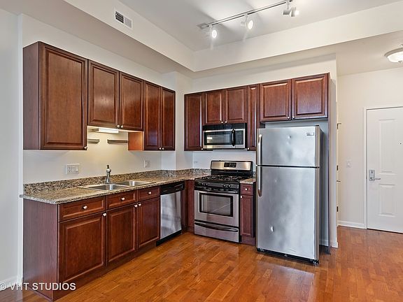 5th image of 1464 S Michigan Ave #1308