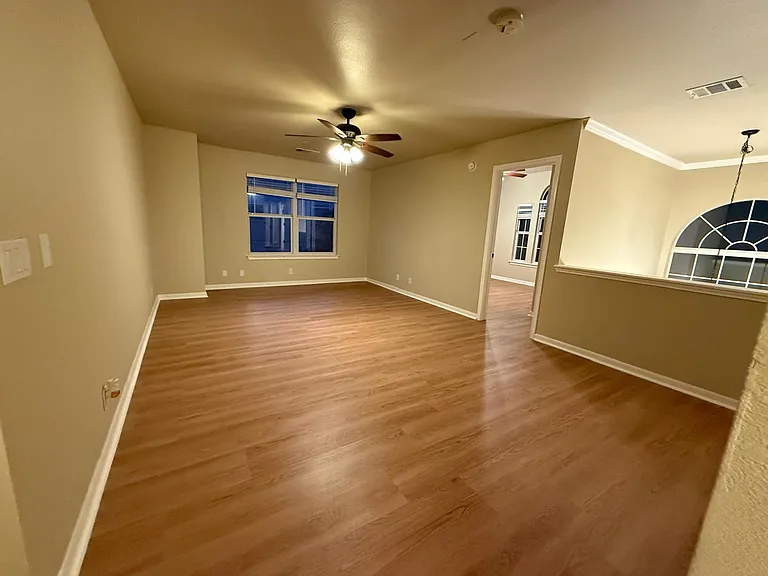11505 Emerald Falls Dr — Photo 40