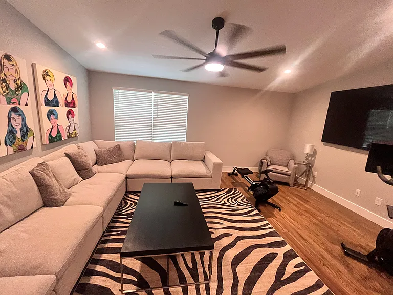227 Marshland Ln — Photo 10