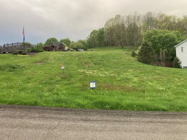 108 Oakland Heights Rd, Monaca, PA 15061