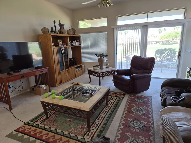 1081 Mohave Dr — Photo 4