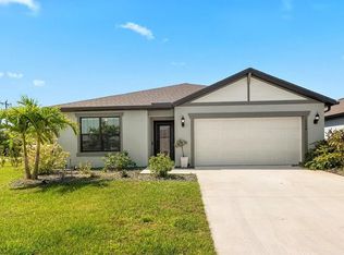 10864 Firebush Cir, North Fort Myers, FL 33917