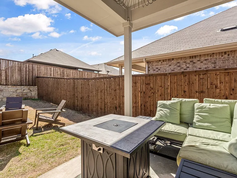 5505 Cypress Point Dr — Photo 35