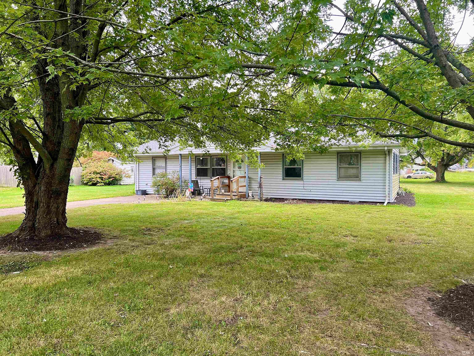 1005 N Harris St, Bourbon, IN 46504 Zillow