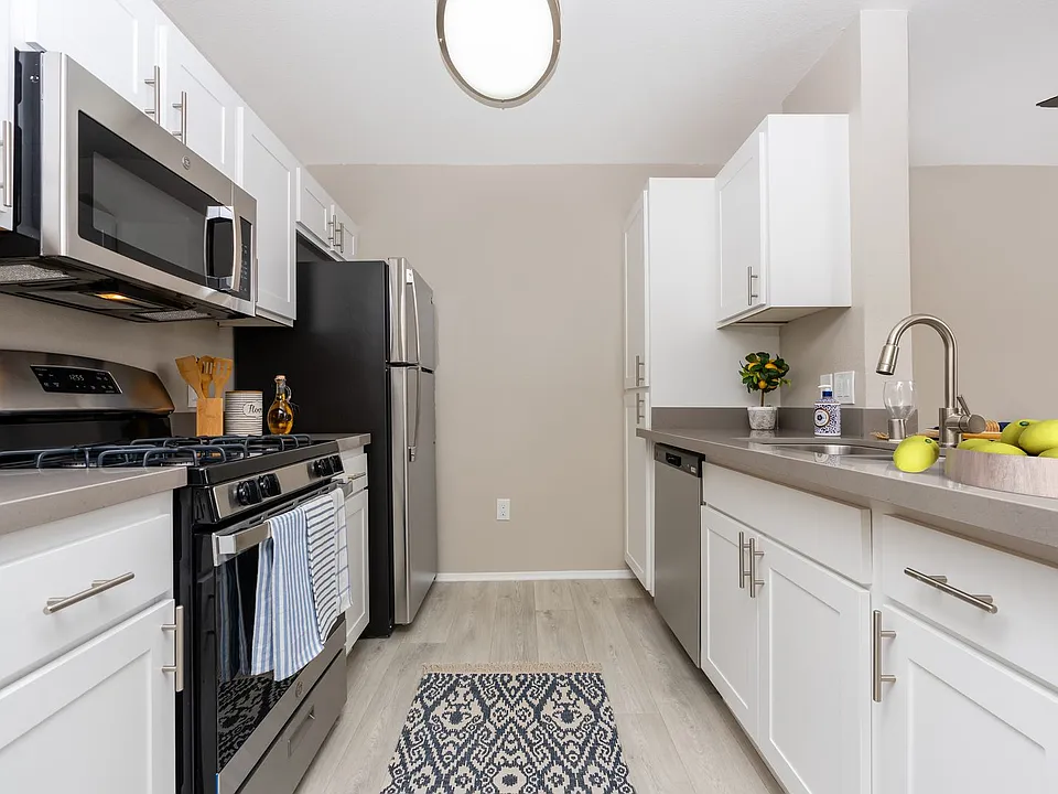 55+ Community - FountainGlen Seacliff