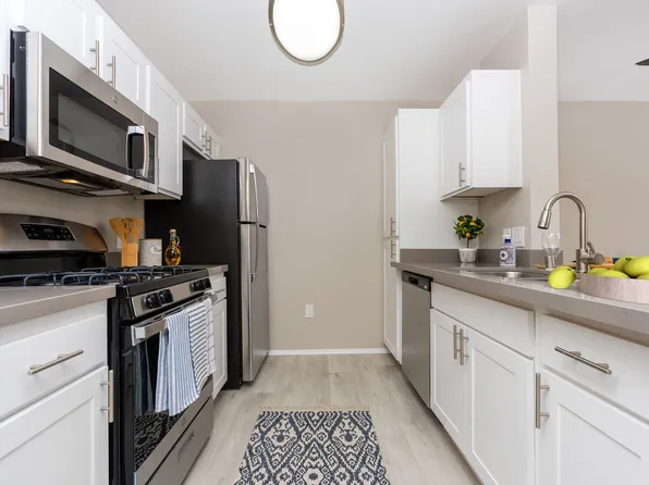 55+ Community - FountainGlen Seacliff