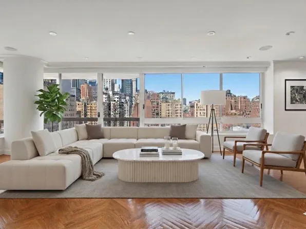 167 East 61st Street image 1 of 18