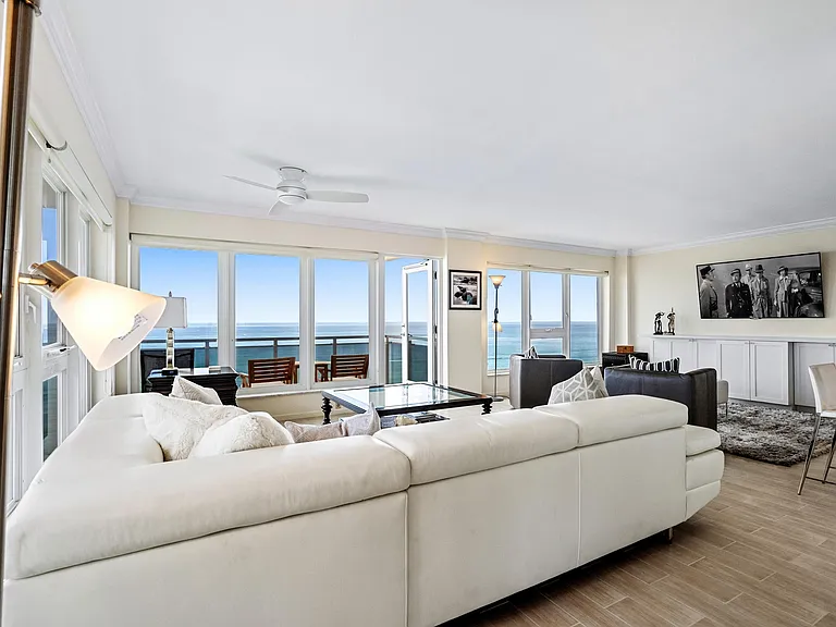 2066 N Ocean Blvd #14 — Photo 8