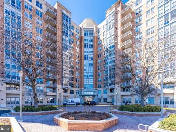 11800 Sunset Hills Rd Unit 1210, Reston, VA 20190