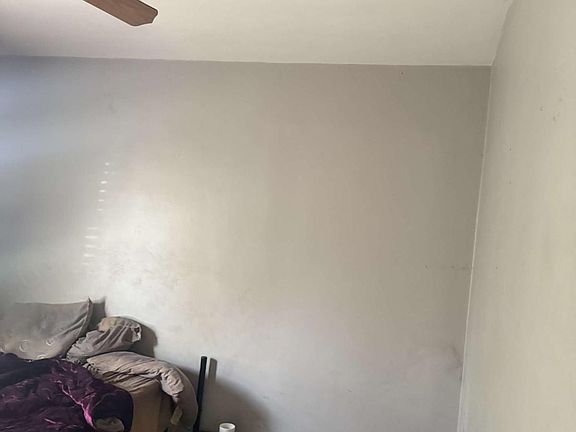 4th image of 310 N Lee St