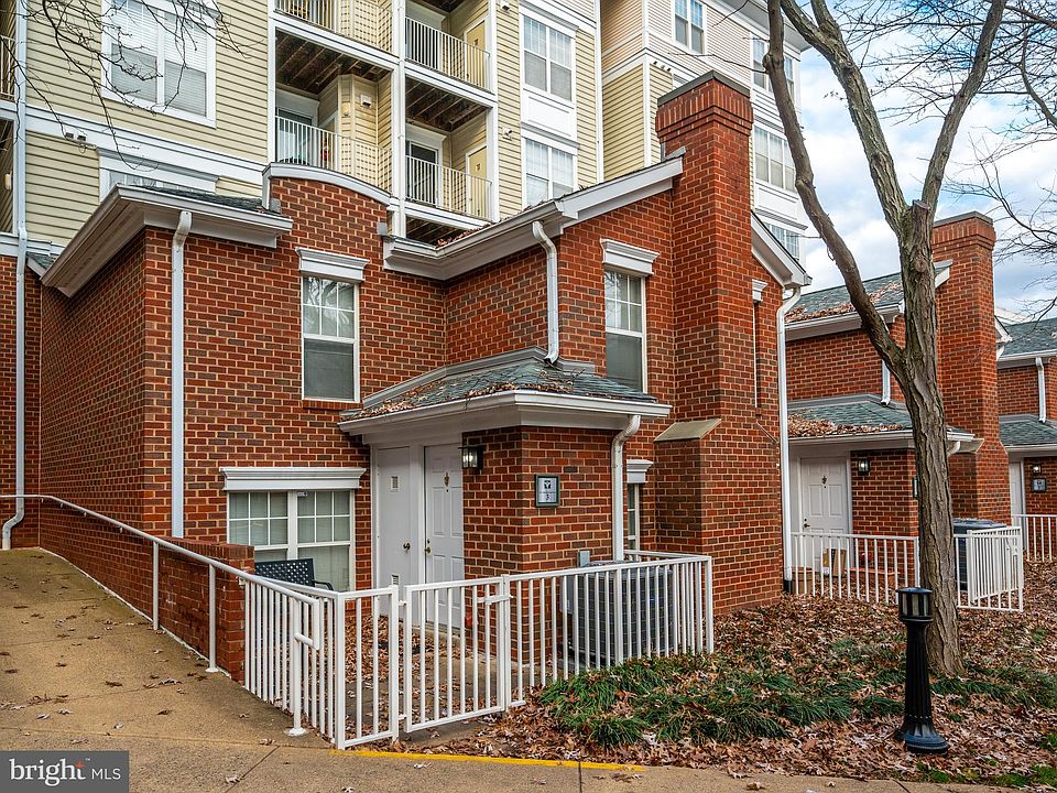 1625 International Dr TOWNHOUSE, Mclean, VA 22102 Zillow