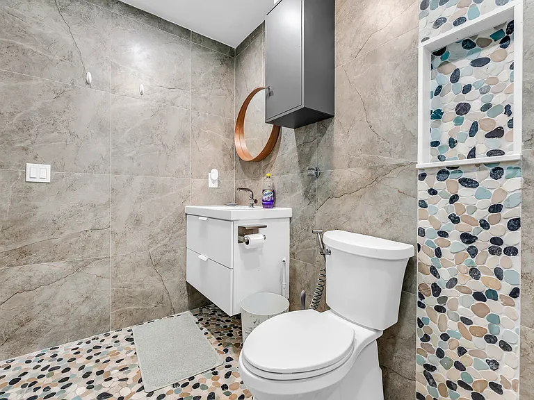 4016 NW 5th Ave #4016 — Photo 9