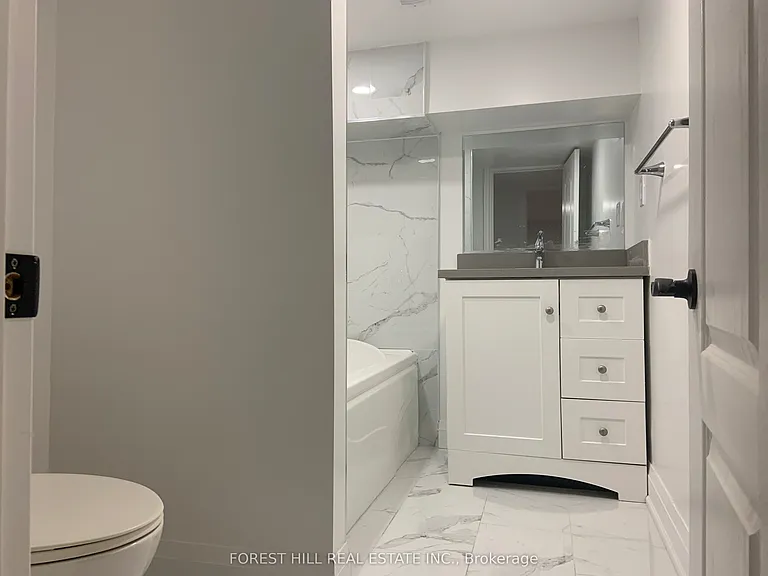 63 Pinegrove Ave — Photo 6