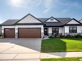 5606 Emily Rd, Bettendorf, IA 52722