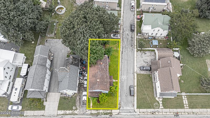 2nd image of 198 W Fulton Street