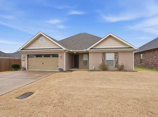 1650 Churchill Dr, Conway, AR 72034