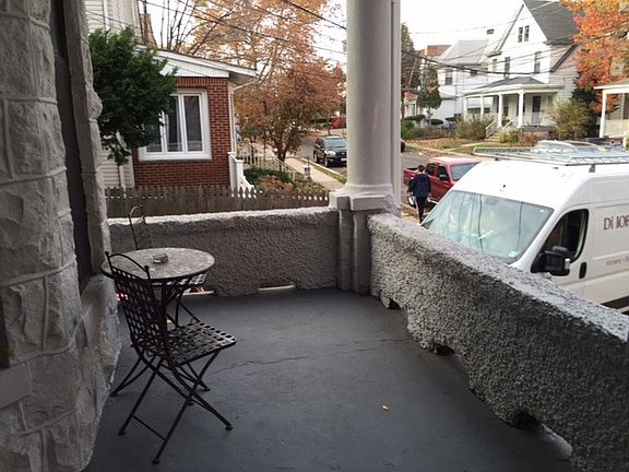 2nd image of 52 Lincoln Ave APT 4