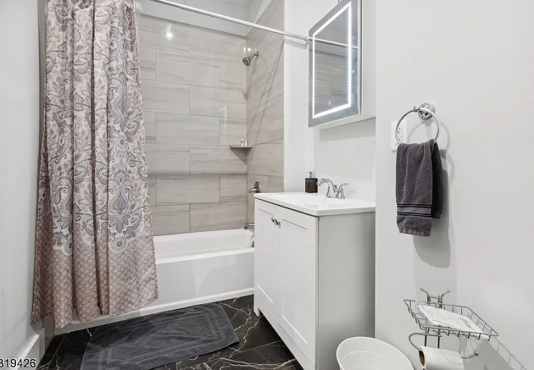 104 Fleming Ave #201 — Photo 5
