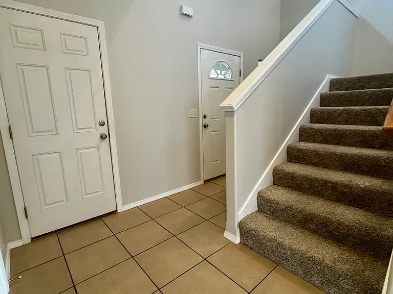 1103 N Missouri Dr — Photo 9