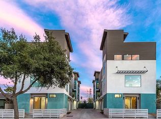3117 W Rivers Edge Ct, Los Angeles, CA 90039