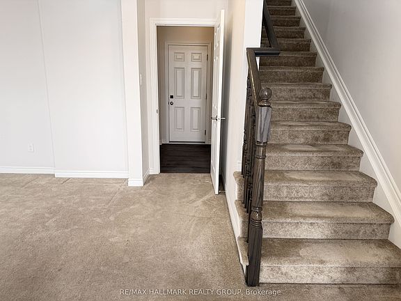 4th image of 1686 Maple Grove Rd