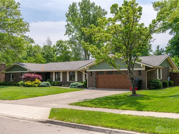 969 Rayberta Dr, Vandalia, OH 45377