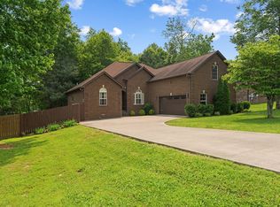 3006 Gracie Ann Dr, Greenbrier, TN 37073