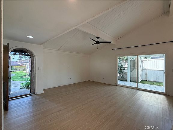 3rd image of 1428 Fredericks Ln