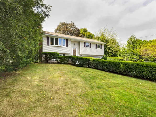 84 Goshen Court, Bristol, CT 06010