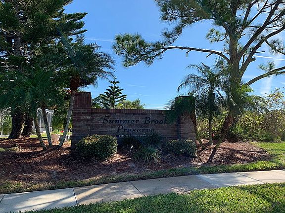 4th image of 2712 Englewood Dr