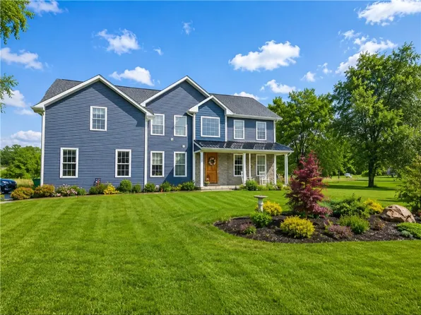 7 Hunters Run, Horseheads, NY 14845