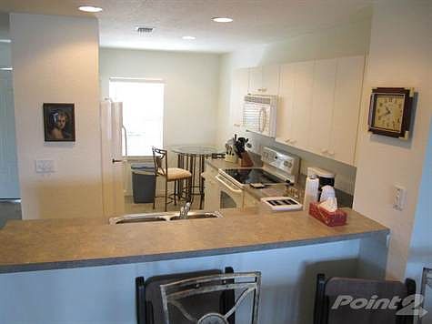 San Cristobal Kitchen to Nook