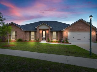 4734 Chanson Xing, Crestview, FL 32539