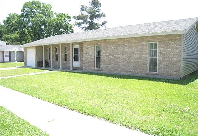 1st image of 408 Kenilworth Dr