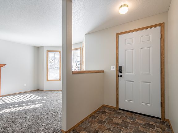 2nd image of 2906 NE 166th Pl
