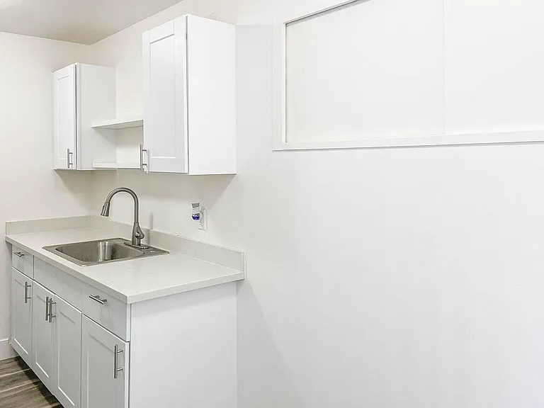 Carlson Drive Apartments — Photo 20
