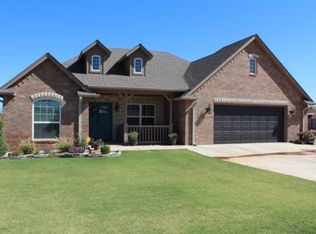 108 Surry, Elk City, OK 73644