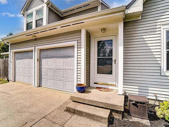 4th image of 2271 Bonnie Birch Ct
