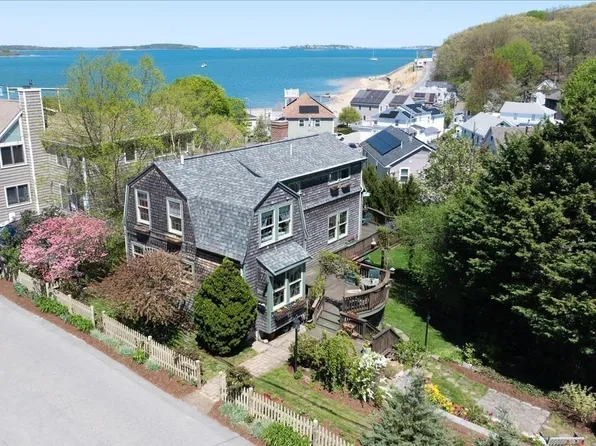 151 Pilgrim Rd, Weymouth, MA 02191