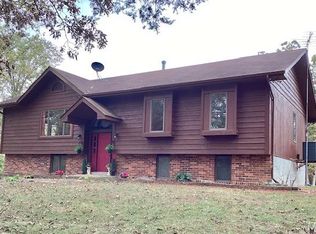 885 Shannon Hills Ln, Robertsville, MO 63072