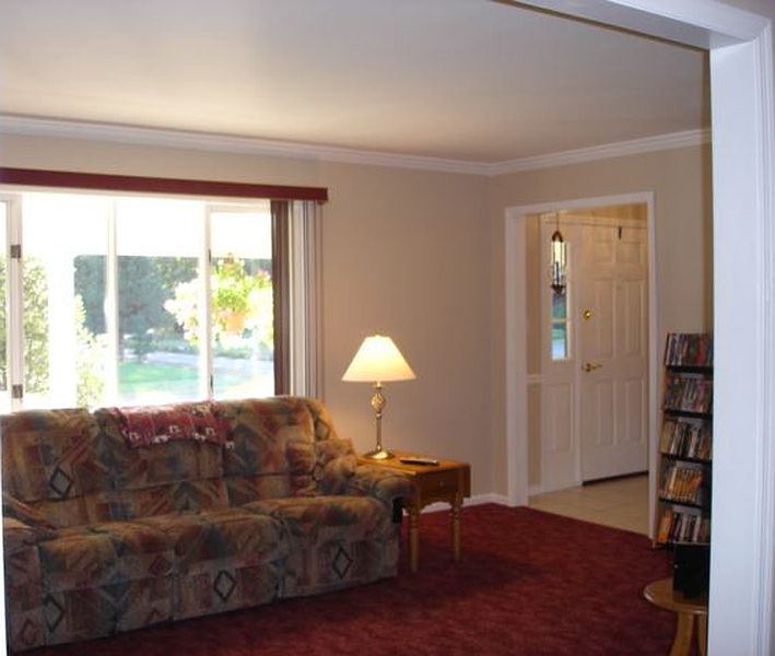 5th image of 4241 AMANDA Lane