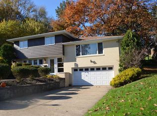216 Longvue Dr, Pittsburgh, PA 15237
