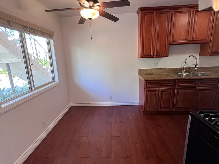 149 W Montecito Ave #A — Photo 11