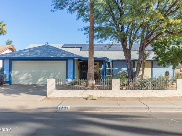 1721 N AMBER --, Mesa, AZ 85203