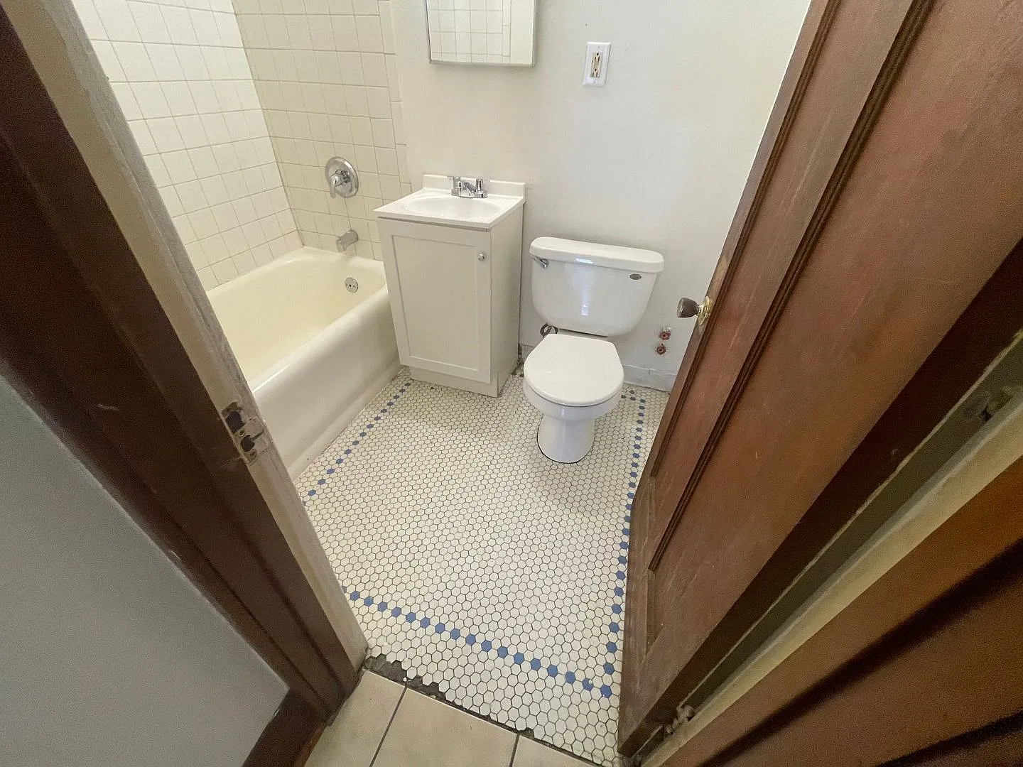 2350 N 53rd St. - 4 Unit — Photo 3