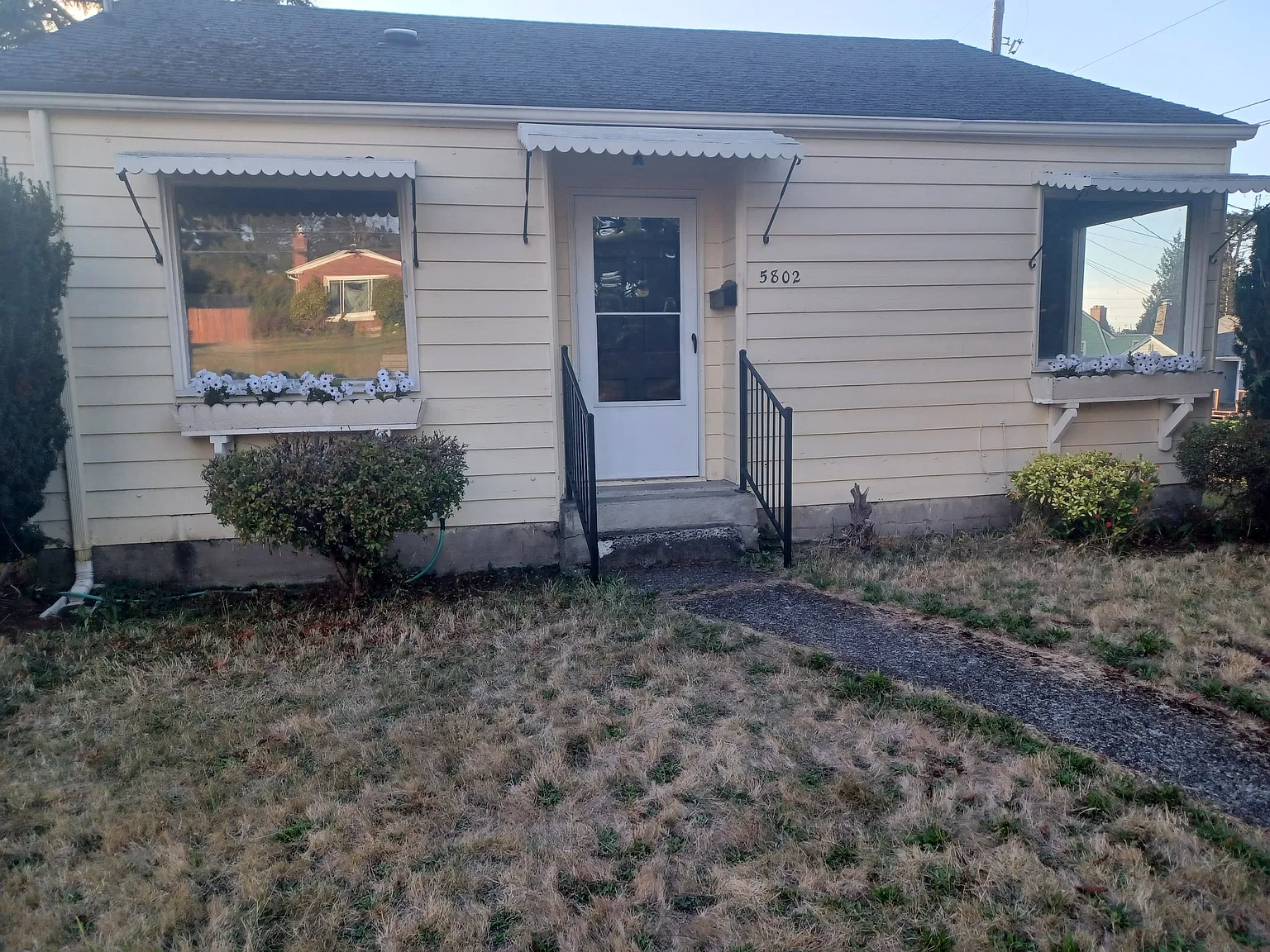 2 bed, 784 sqft, $2,300 — Photo 4