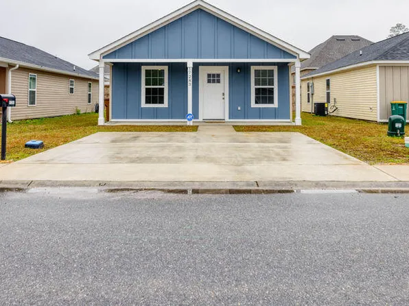 17283 Avondale Cir #14, Diberville, MS 39540